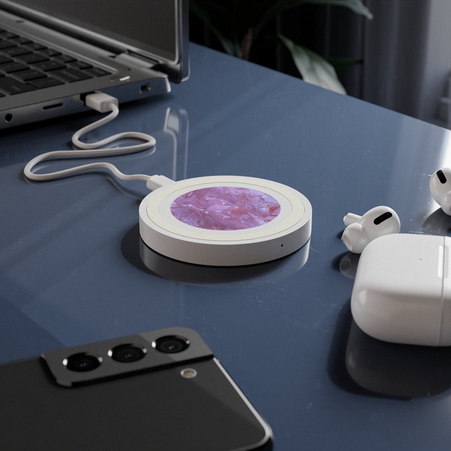 Bloody Romantic Quake Wireless Charging Pad