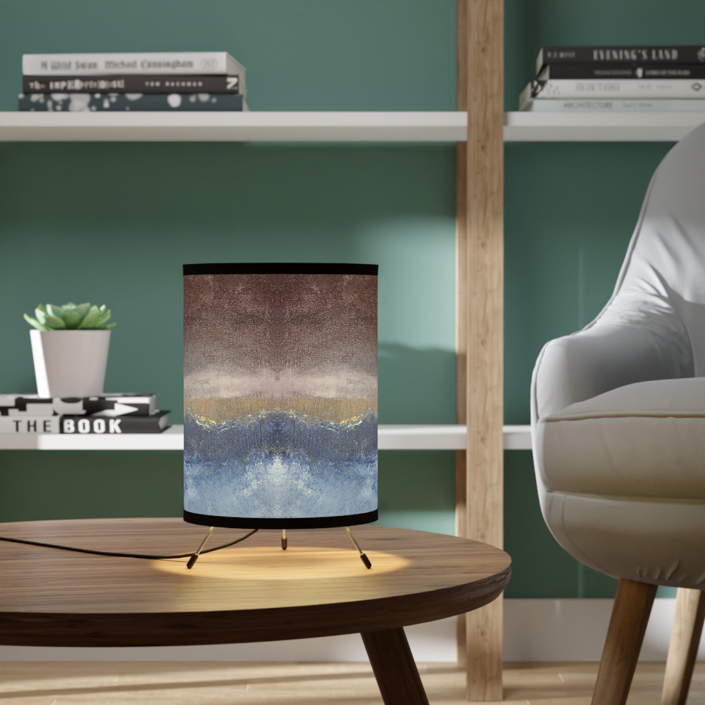 Birds Eye Tripod Lamp