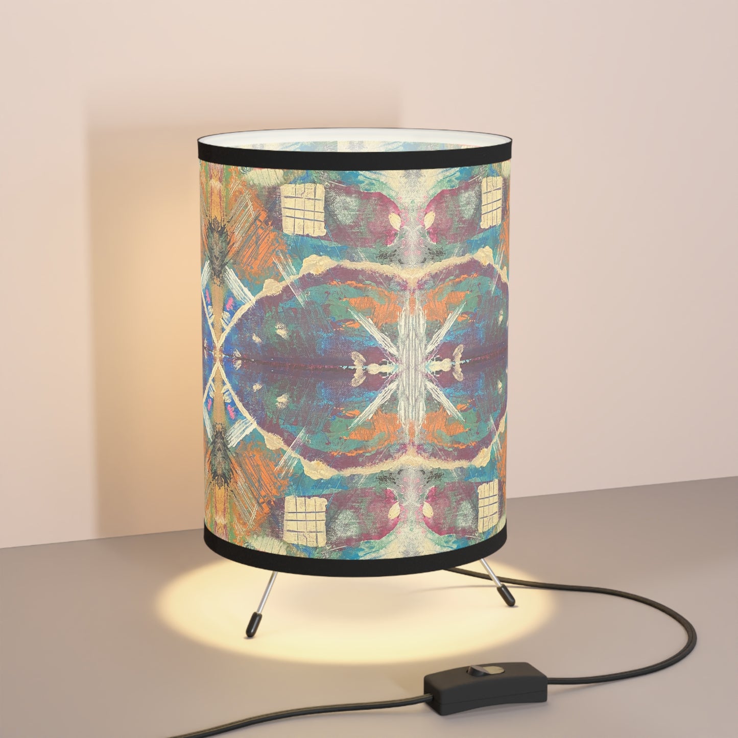 Cube-A Tripod Lamp