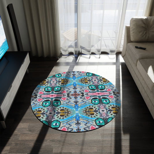 Heartscratcher Round Rug