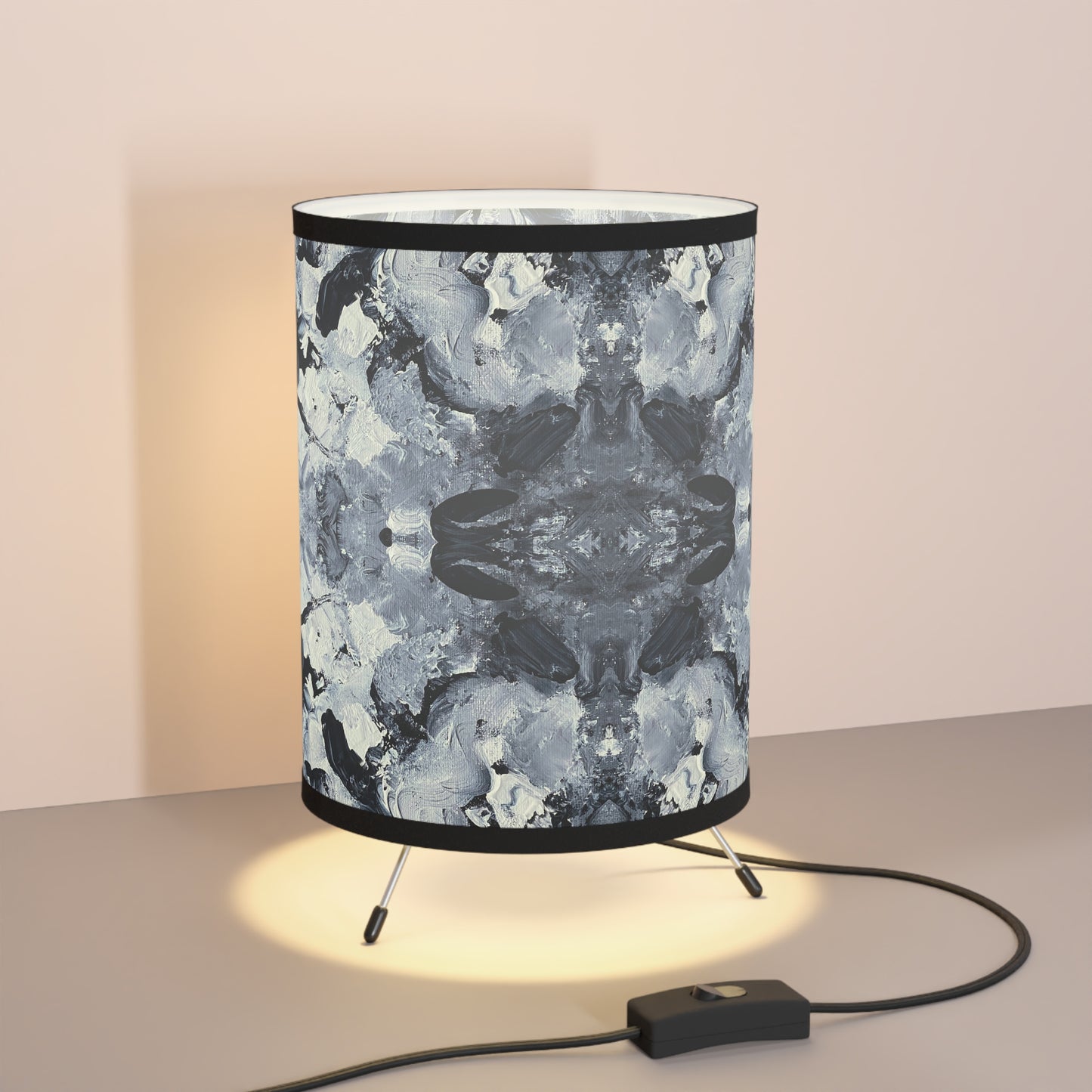 Onyx Moron Tripod Lamp