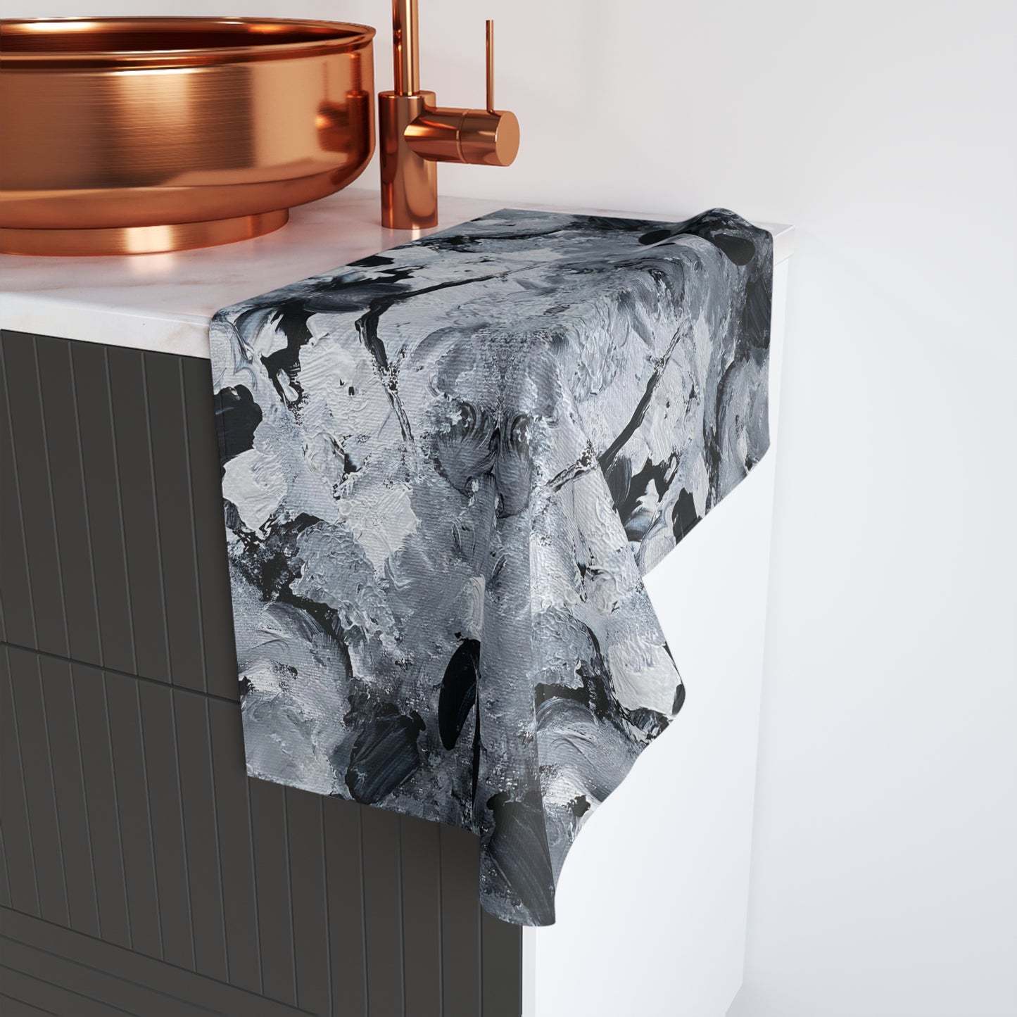 Onyx Moron Hand Towel