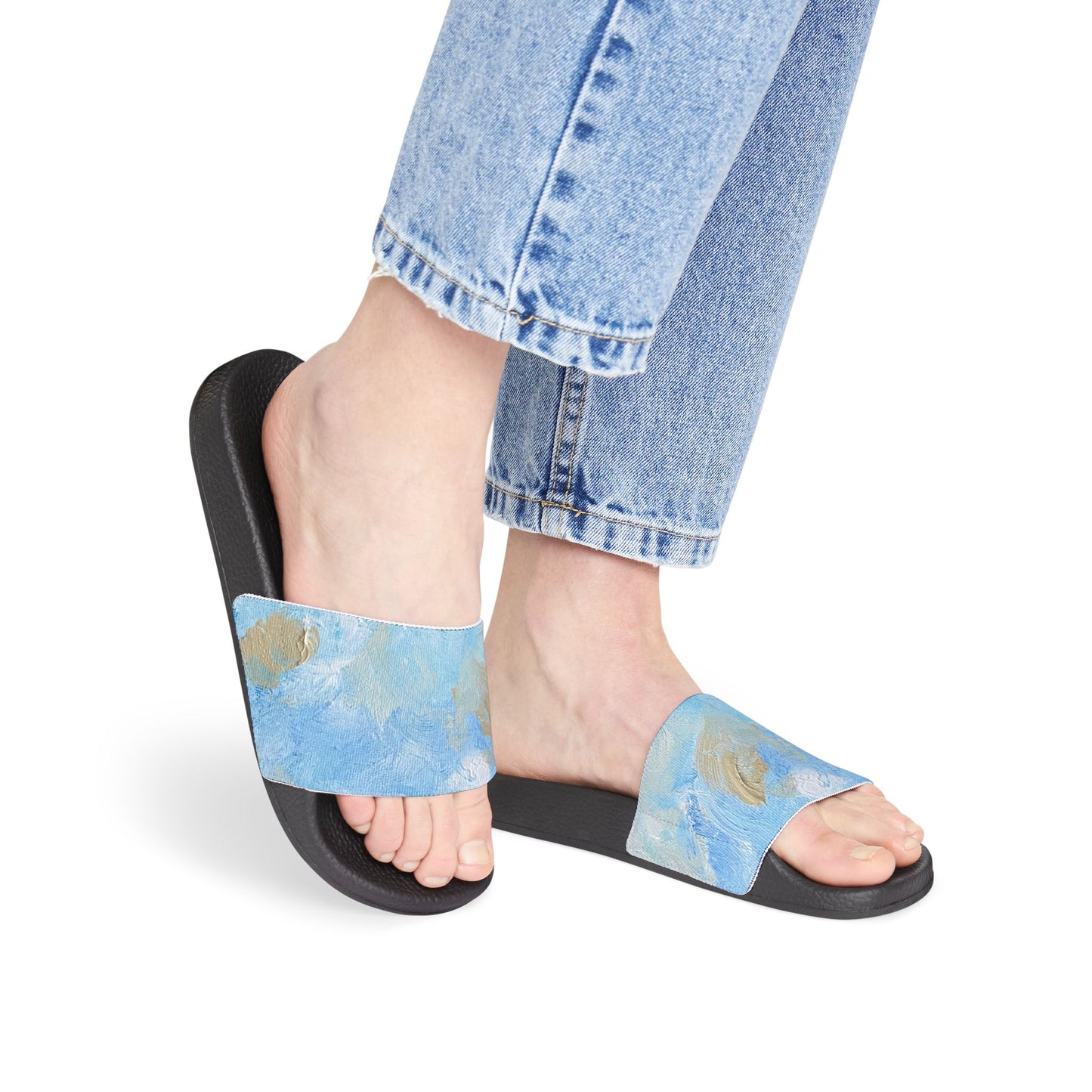 Earing On The Side Of Wispy Women's Removable-Strap Sandals