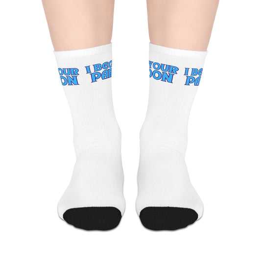 I Beg Your Pardon Mid-length Socks (White)