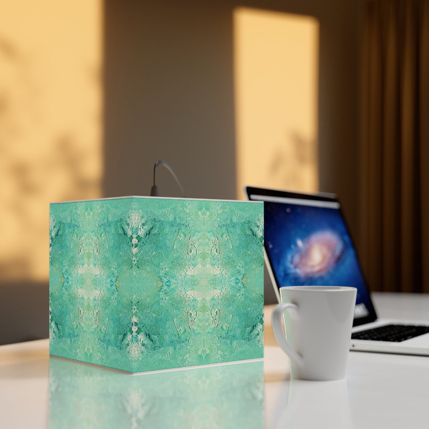 Chlorophyll Light Cube Lamp