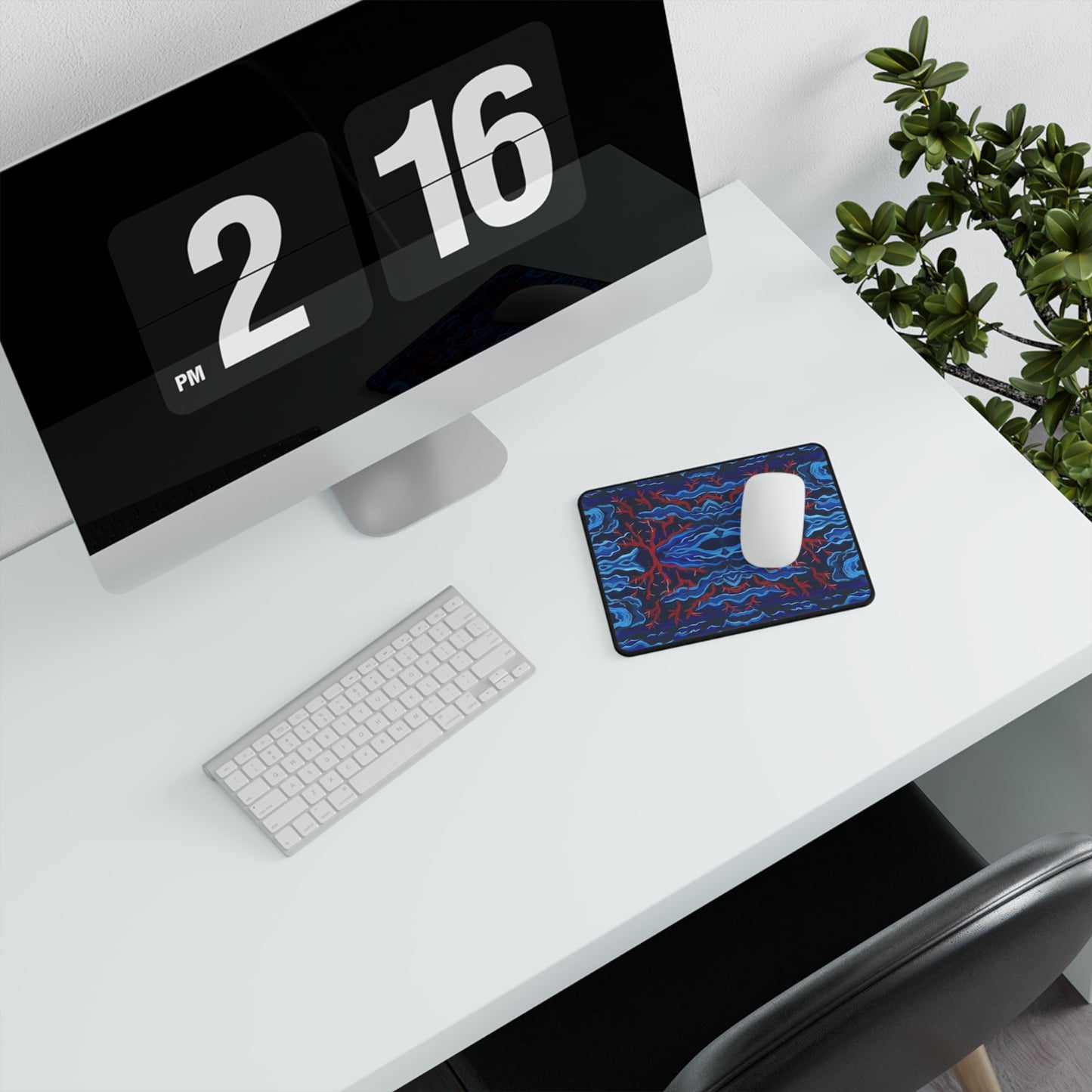 Red Scared Non-Slip Gaming Mouse Pad