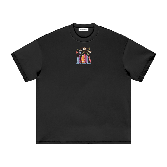 Ask Me What Romantasy I'm Reading (Plants) Heavyweight T-Shirt