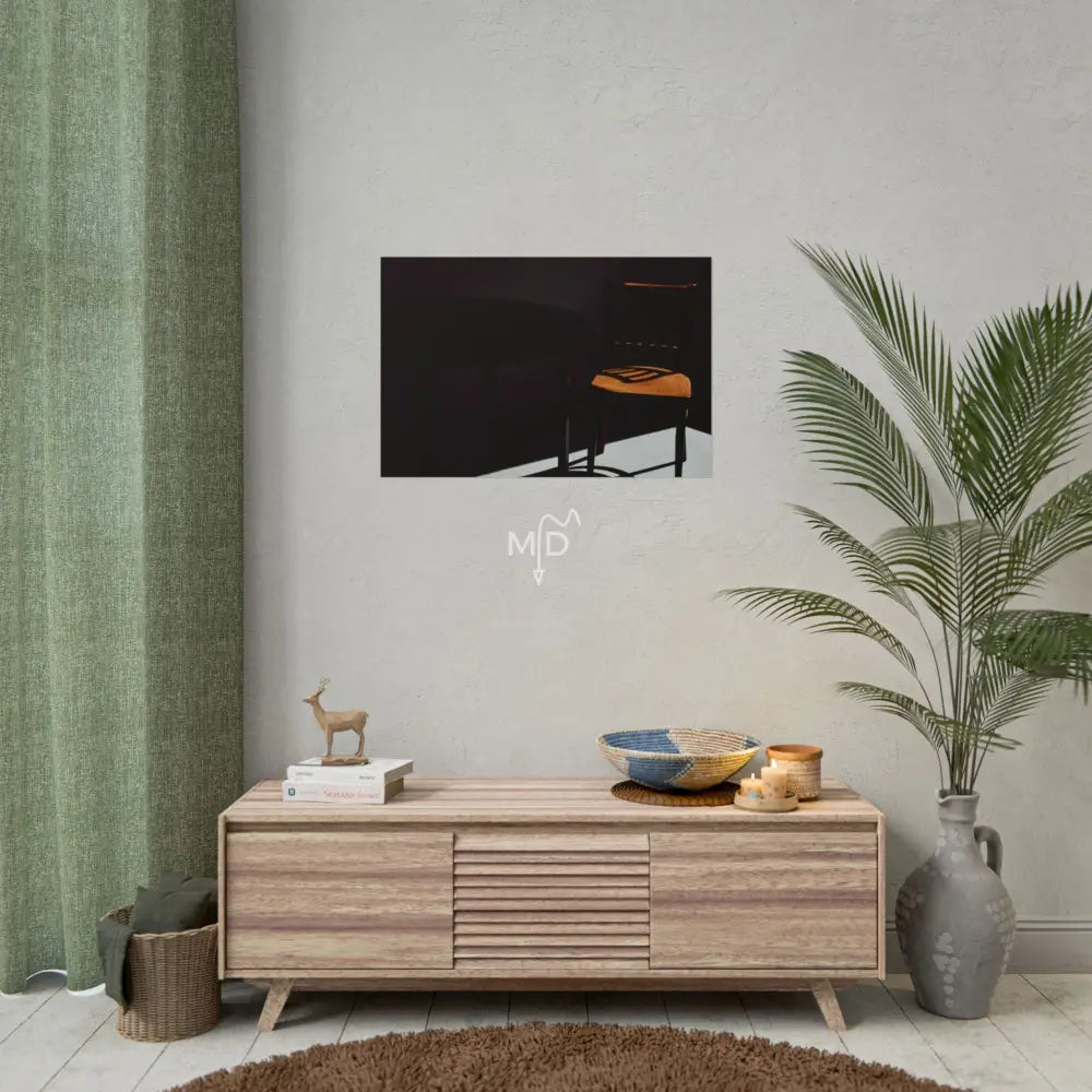 Solo Poster 30″ x 20″ (Horizontal) / Matte Poster